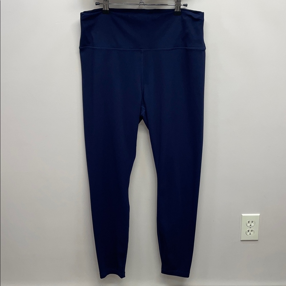 Quince High Rise Training Tight Deep Navy 28” Inseam XL